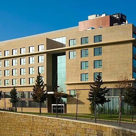 Golden Tulip Otel