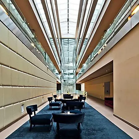 Golden Tulip Otel São João da Madeira